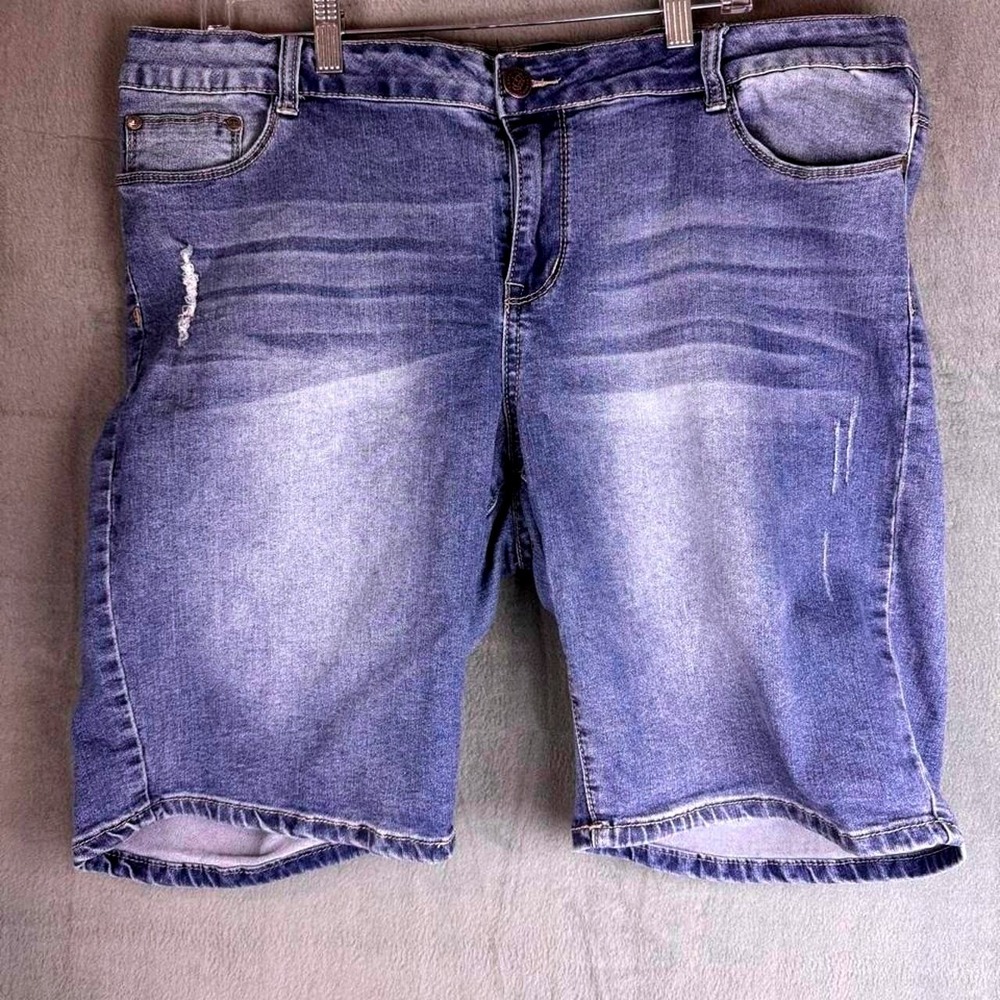 Rock & Royal Distressed Denim Bermuda Shorts Women's 22 Raw Hem Plus Size